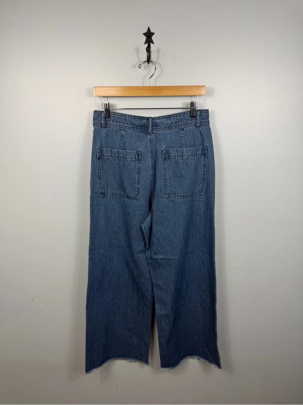 Venus Womens High Rise Wide Leg Jeans Size 10 Medium Wash Raw Fringed Hem Crop